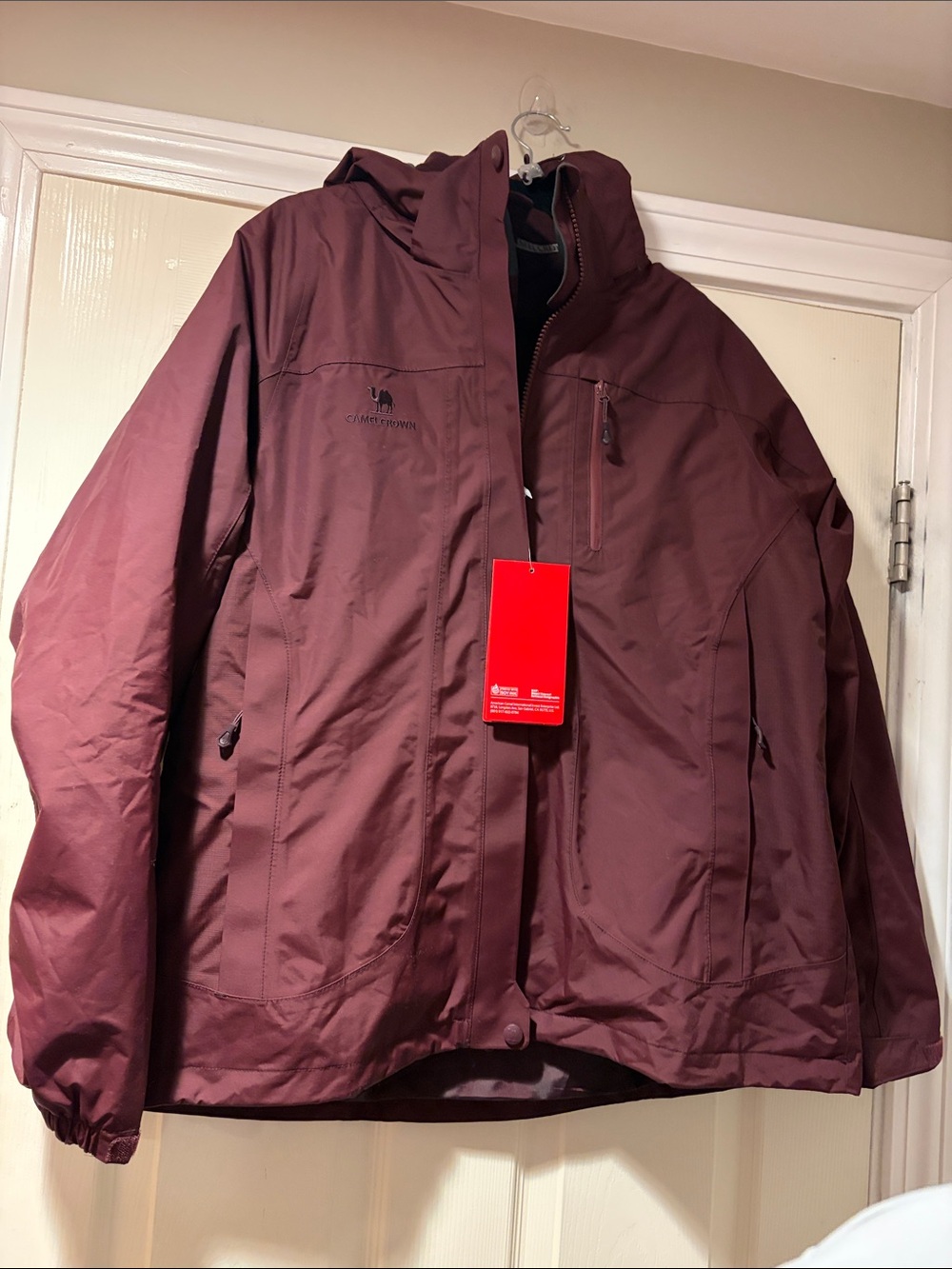 Men's Performance Hooded Shell Jacket in Maroon L